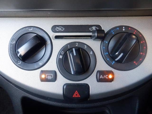 A/C Control Panel NISSAN Note 2012 DBA-E11 — photo 3