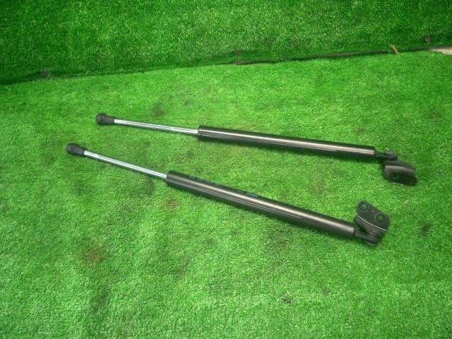 Tail Gate Damper MAZDA CX-5 2014 LDA-KE2AW — photo 1