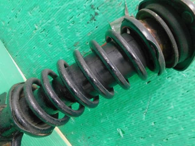 Front Right Strut MITSUBISHI Minicab 1994 V-U42 — photo 3