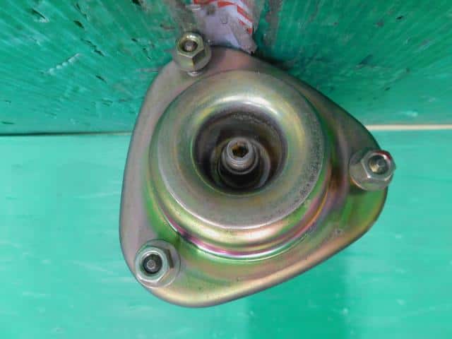 Front Right Strut MITSUBISHI Minicab 1994 V-U42 — photo 2