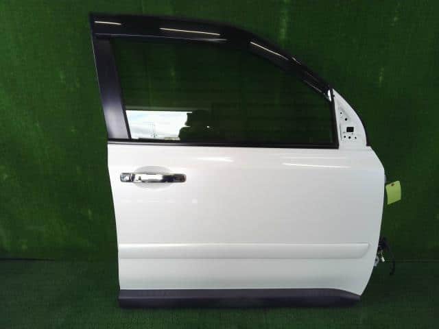 Front Right Door Assembly NISSAN X-Trail 2013 LDA-DNT31 — photo 1