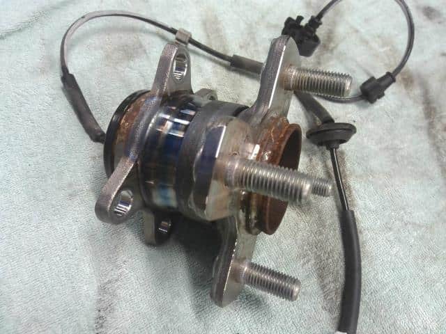 Rear Wheel Hub HONDA N BOX 2019 6BA-JF3 — photo 4