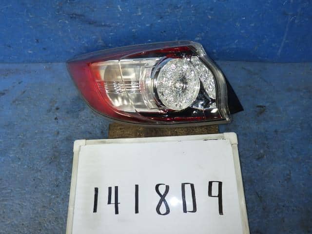 Left Tail Light MAZDA Axela 2012 DBA-BLFFW — photo 1