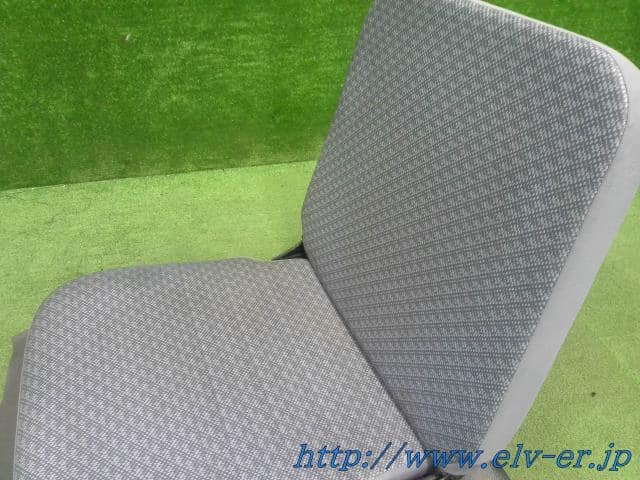 Driver's Seat SUBARU Sambar 2012 EBD-S211H — photo 4