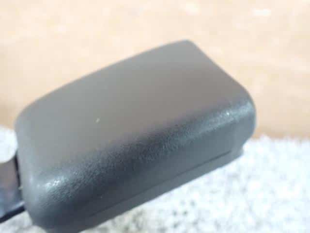 Driver's Seat Seat Belt NISSAN Cube 2012 DBA-Z12 — photo 4