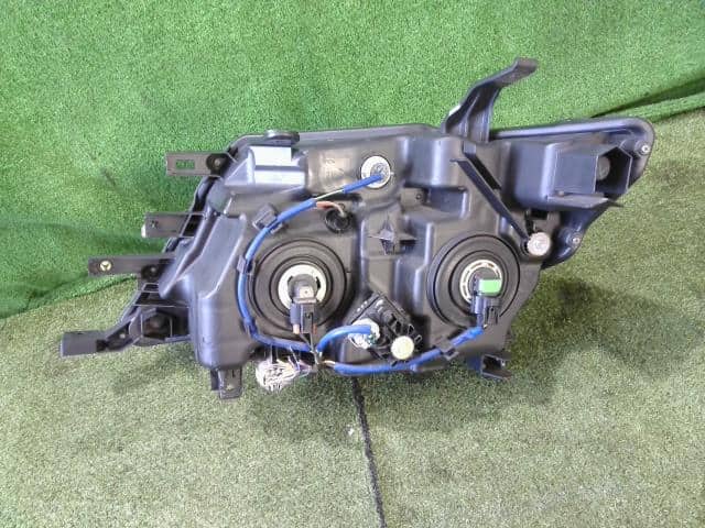 Right Headlight NISSAN Serena 2014 DBA-C26 — photo 2