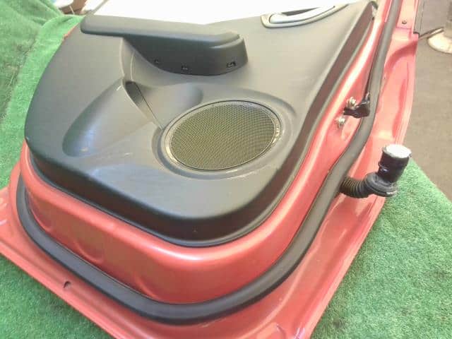 Rear Left Door Assembly HONDA Fit 2010 DAA-GP1 — photo 9