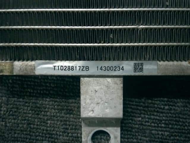 Condenser SUBARU Forester 2014 DBA-SJ5 73210SG000 — photo 4
