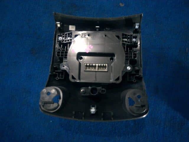 A/C Control Panel NISSAN Cube 2018 DBA-Z12 — photo 3