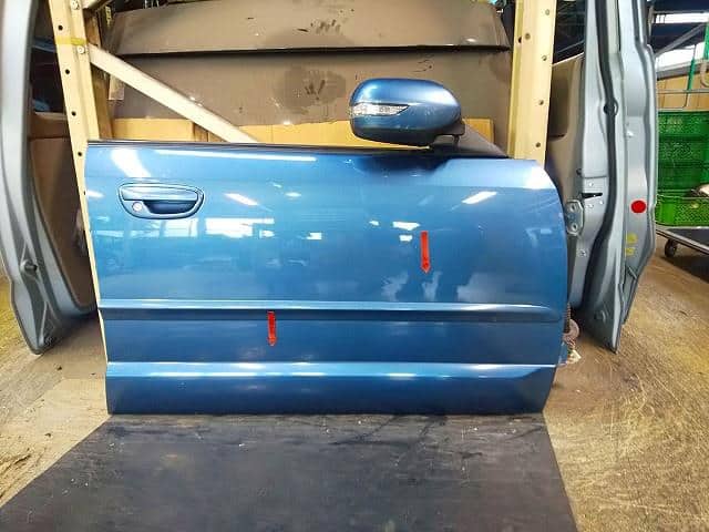 Front Right Door Assembly SUBARU Legacy 2007 DBA-BP9 — photo 1