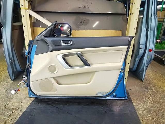 Front Right Door Assembly SUBARU Legacy 2007 DBA-BP9 — photo 2