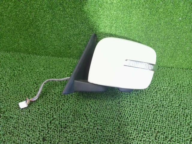 Left Side Mirror MITSUBISHI Delica D2 2017 DAA-MB36S — photo 1