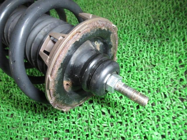 Front Right Strut HONDA Freed Spike 2011 DBA-GB4 — photo 2