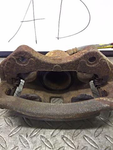 Front Right Caliper NISSAN Ad 2012 DBF-VZNY12 — photo 3