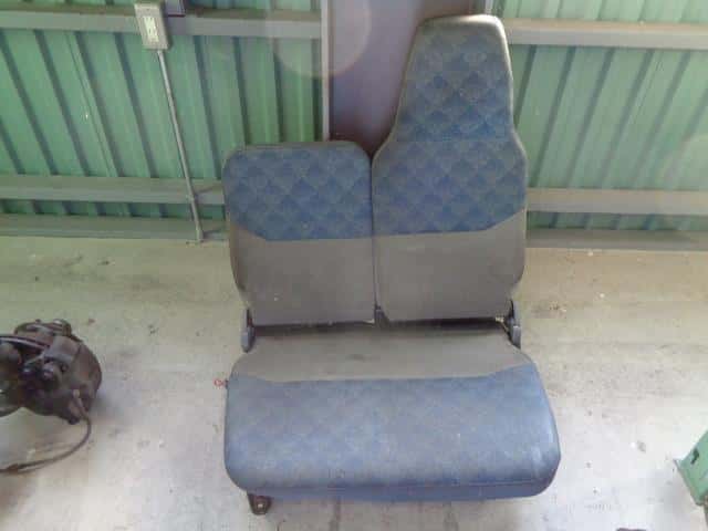 Assistant Driver's Seat Mitsubishi Fuso 2006 PA-FB70BB MK510815 — photo 2