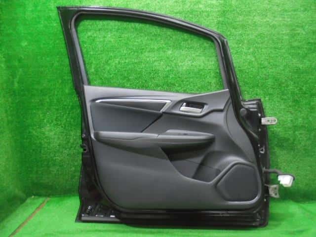 Front Left Door Assembly HONDA Fit 2014 DBA-GK4 — photo 6
