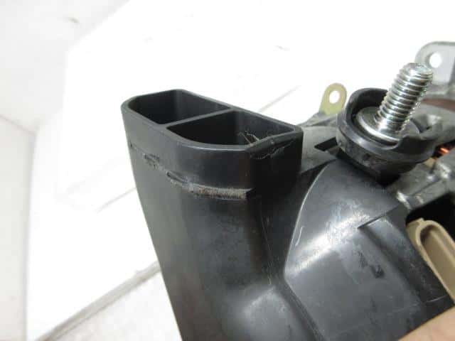 Alternator MAZDA Roadstar 2005 CBA-NCEC L3P918300B — photo 3