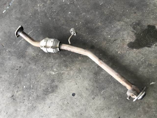 Front Exhaust Pipe SUZUKI Jimny 2014 ABA-JB23W 1425057MA0 — photo 1