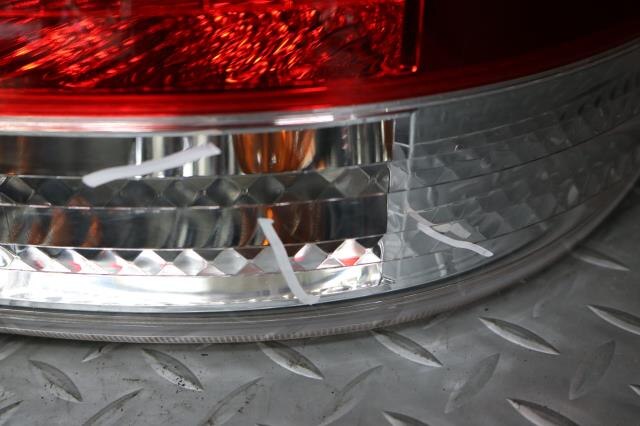 Right Tail Light TOYOTA Wish 2010 DBA-ZGE20 — photo 3