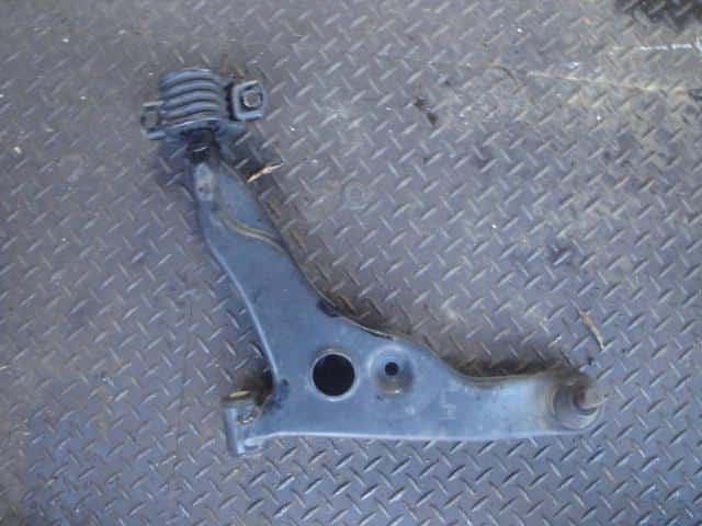 Front Left Lower Control Arm NISSAN Nv100 clipper 2013 GBD-U72 — photo 1