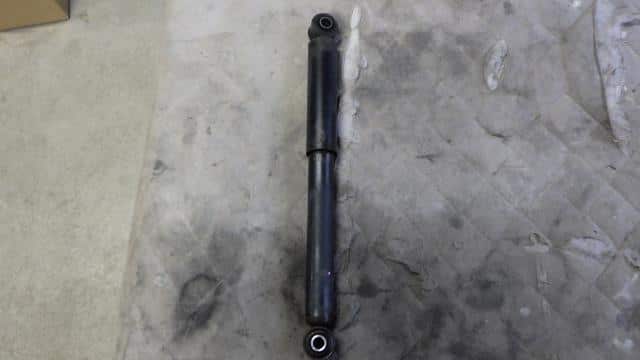 Rear Left Shock Absorber NISSAN Dayz 2015 DBA-B21 — photo 1