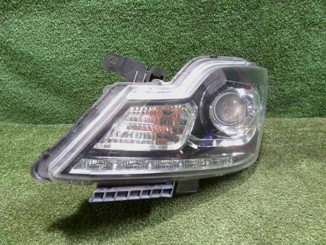 Left Headlight SUZUKI Solio 2012 DBA-MA15S — photo 1