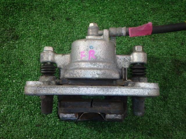 Front Right Caliper NISSAN Dayz 2022 5BA-B46 — photo 4