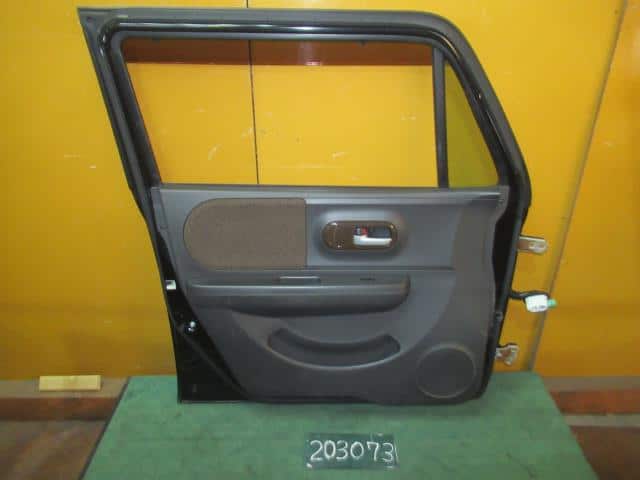 Front Left Door Assembly SUZUKI Lapin 2010 DBA-HE22S 6800285K00 — photo 4