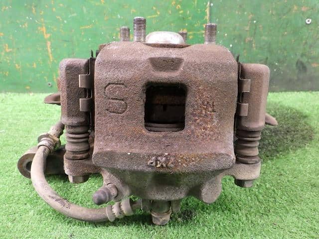 Front Right Knuckle Hub Assembly MAZDA Scrum 2007 EBD-DG64V 1A2033021 — photo 3