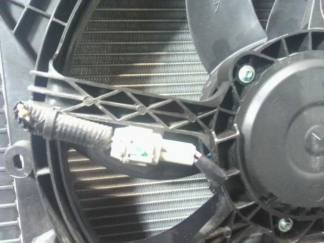 Radiator NISSAN Note 2012 DBA-E12 — photo 3