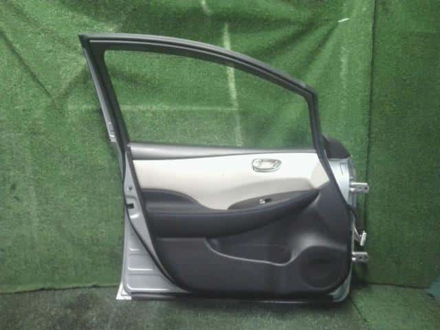 Front Left Door Assembly NISSAN Leaf_ 2019 ZAA-ZE1 — photo 5