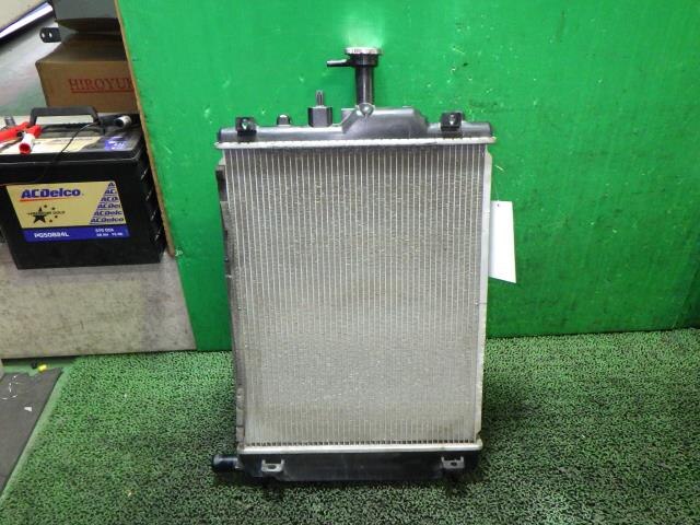 Radiator NISSAN Dayz roox 2014 DBA-B21A — photo 1