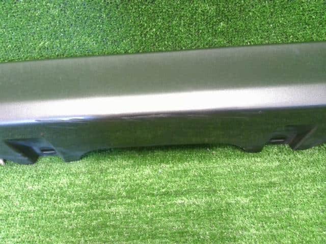 Left Side Step NISSAN Leaf_ 2016 ZAA-AZE0 — photo 4