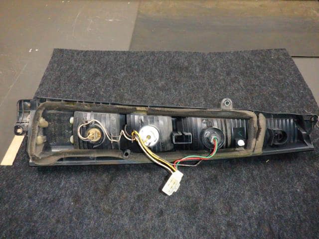 Left Tail Light SUBARU Sambar 2005 LE-TV1 — photo 2