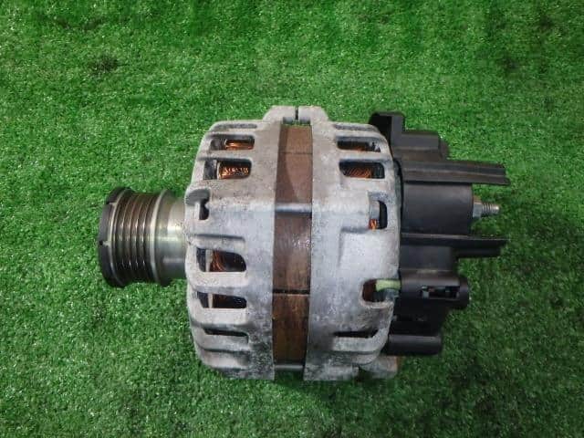 Alternator NISSAN Dayz 2020 5BA-B46 — photo 1