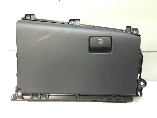 Glove Compartment TOYOTA Camry 2021 AXVH75 5530333330C0 — photo 3