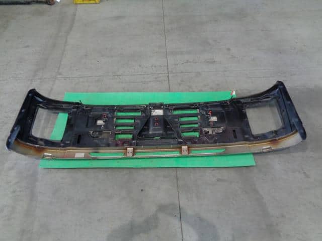 Front Bumper ISUZU ISUZU LARGESIZE CAR 2006 PJ-CYL52V6 — photo 2