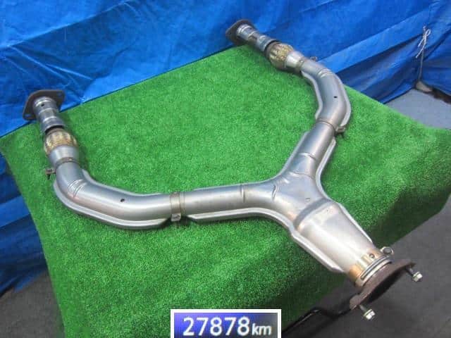 Front Exhaust Pipe NISSAN Skyline 2014 DAA-HV37 — photo 1