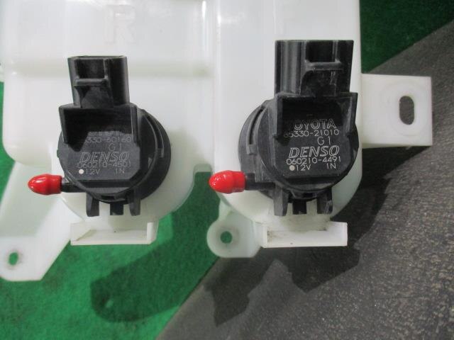 Windshield Washer Tank TOYOTA Vitz 2011 DBA-NSP135 — photo 3