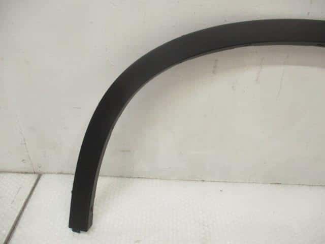 Front Left Fender Flare BMW X1 2011 ABA-VL18 51772990165 — photo 3