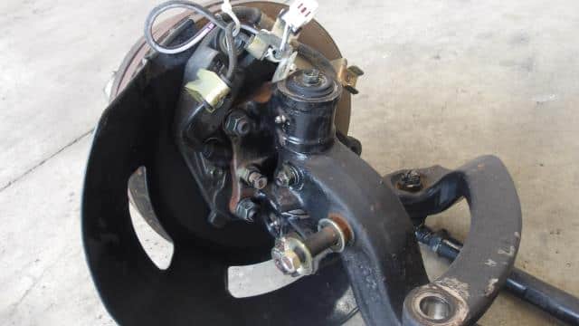 Front Differential Housing Assembly ISUZU 2002 KR-NKR81GN 8971375863 — photo 4