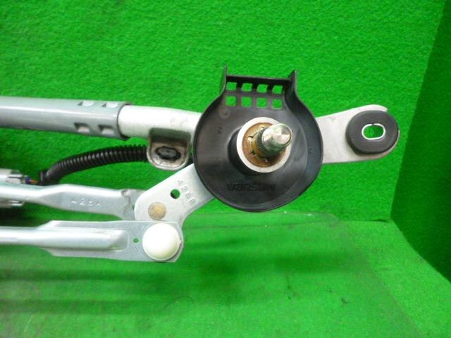 Front Wiper Motor NISSAN Dayz roox 2020 DBA-B21A — photo 3