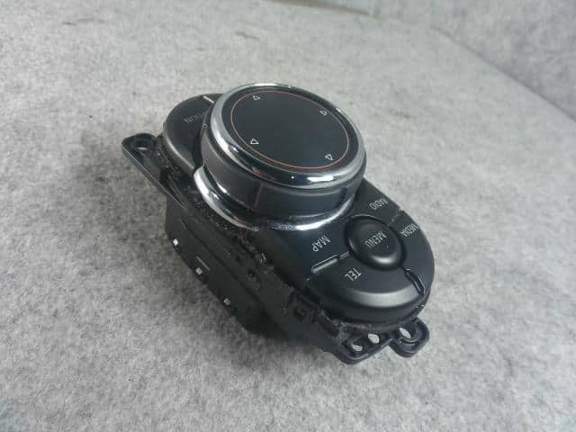 Switch BMW Bmw mini_ 2014 DBA-XM15 65829866933 — photo 2
