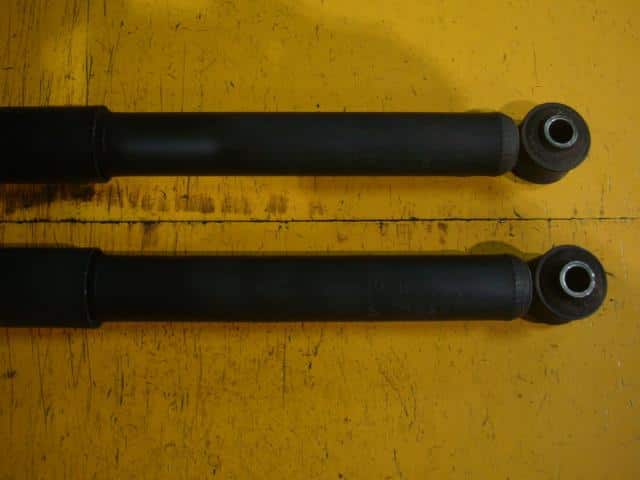 Rear Right Shock Absorber NISSAN Dayz 2015 DBA-B21 — photo 4