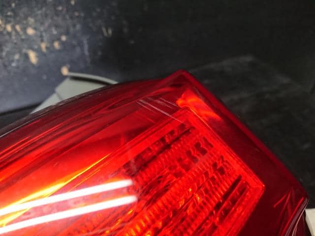 Right Tail Light NISSAN Elgrand 2012 DBA-TE52 — photo 3