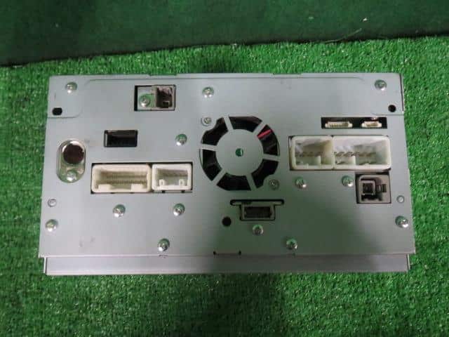 Multi Monitor DAIHATSU Move 2014 DBA-LA110S — photo 5