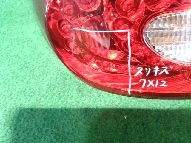 Left Tail Light NISSAN Fuga 2013 DAA-HY51 — photo 2