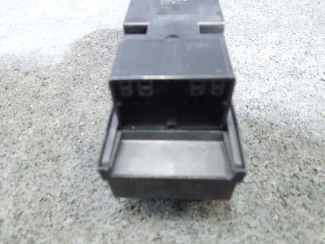 Power Window Switch SUZUKI Wagon R 2010 DBA-MH23S 3799082K50 — photo 4