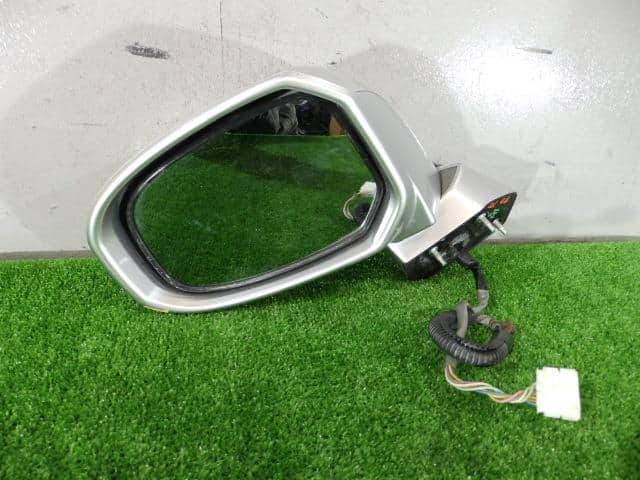 Left Side Mirror HONDA Freed Spike 2013 DAA-GP3 — photo 2