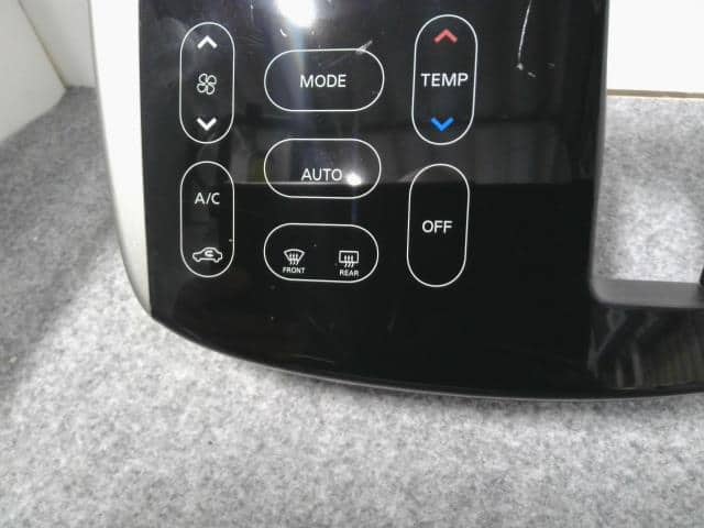 A/C Control Panel NISSAN Dayz 2018 DBA-B21 — photo 7